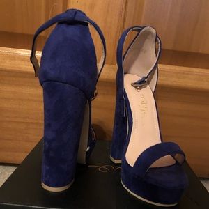 Royal blue Chunk heels
